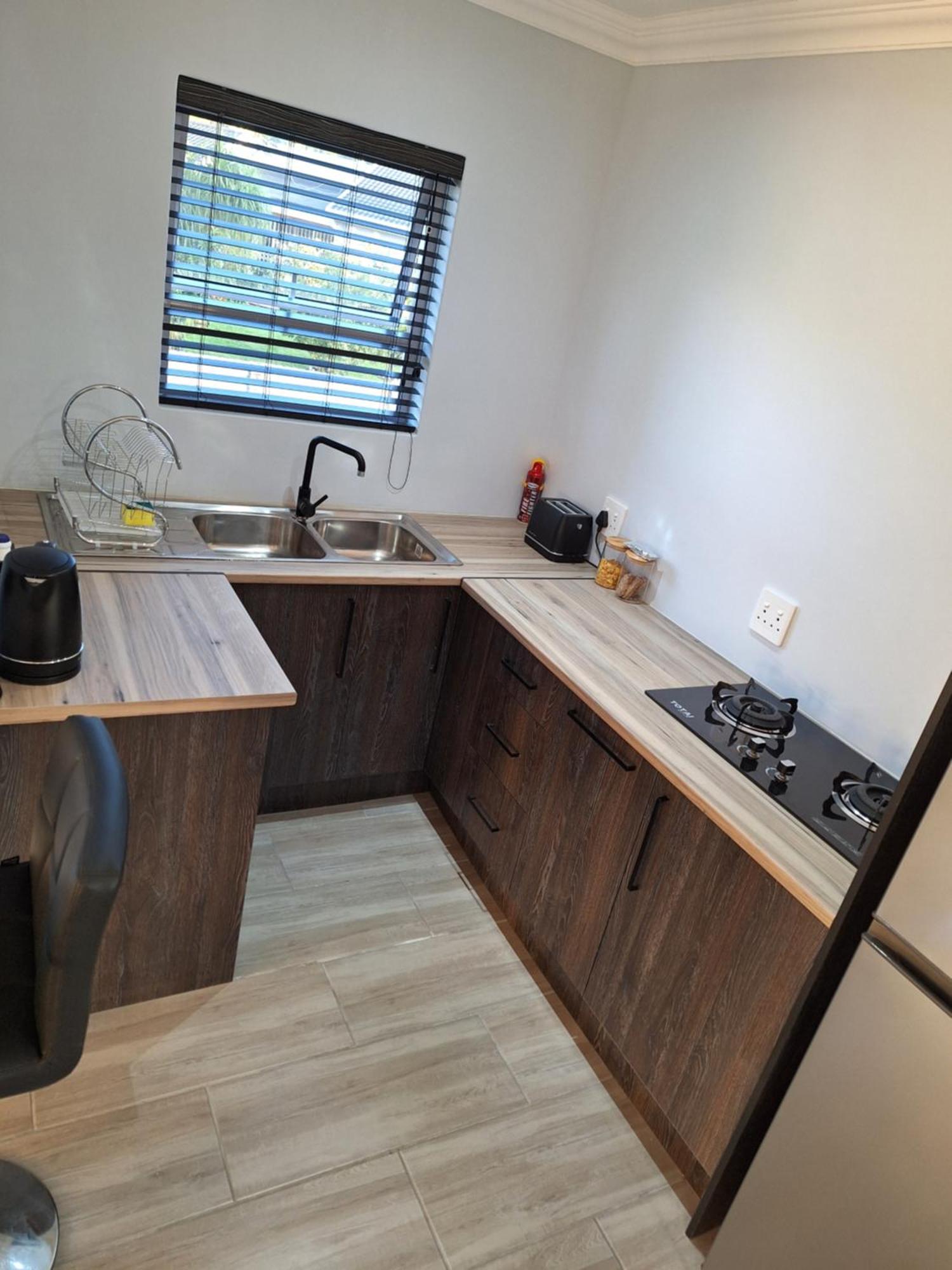Skyline Unit2 Apartment Edenvale Ngoại thất bức ảnh